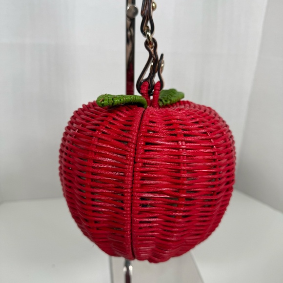 Kate Spade | Wicker Apple Wristlet - Picture 2 of 12